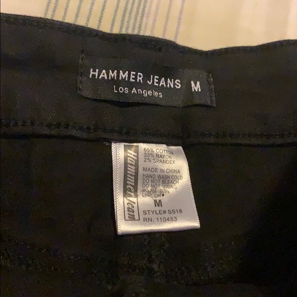 Black high waste shorts. Never worn. Only for pics - Picture 5 of 5